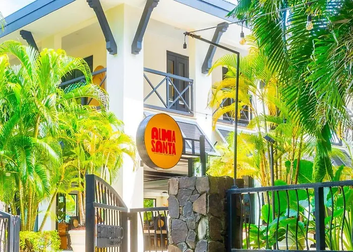 Сasa de vacaciones Luxe 3-bd On 2nd Floor Above Pool *
